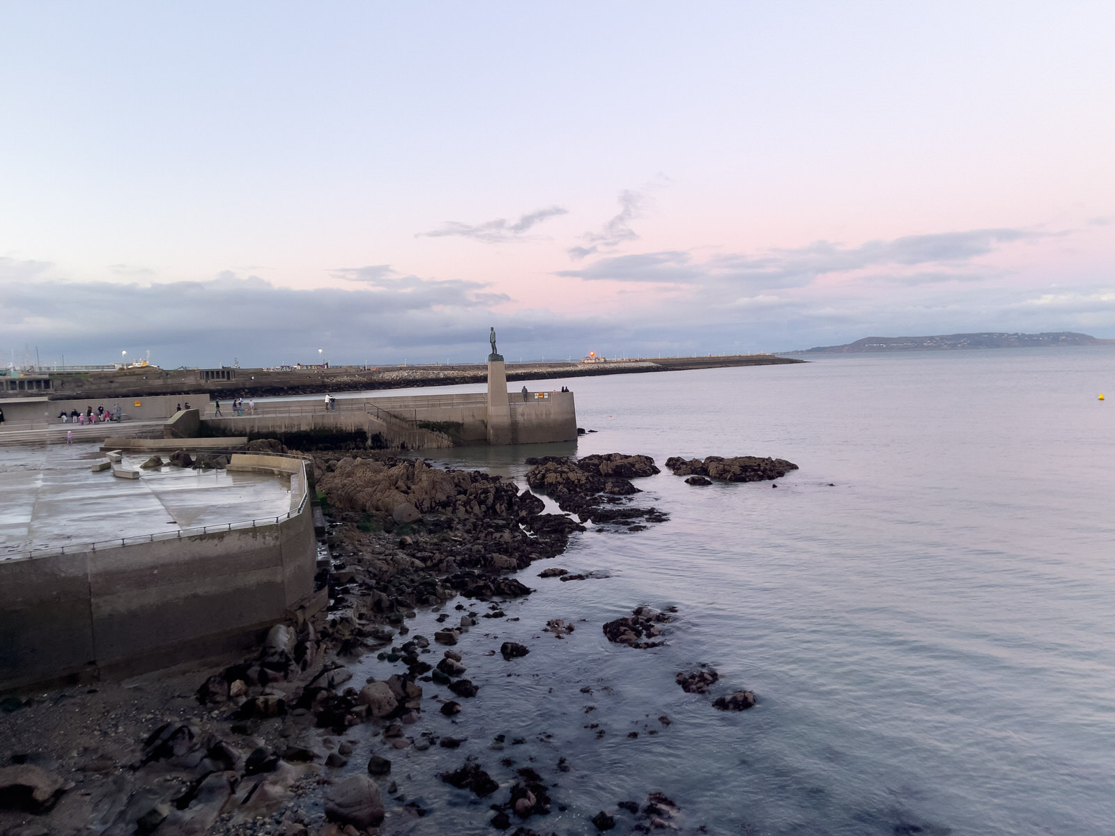 Dun Laoghaire Baths New Year 2025
