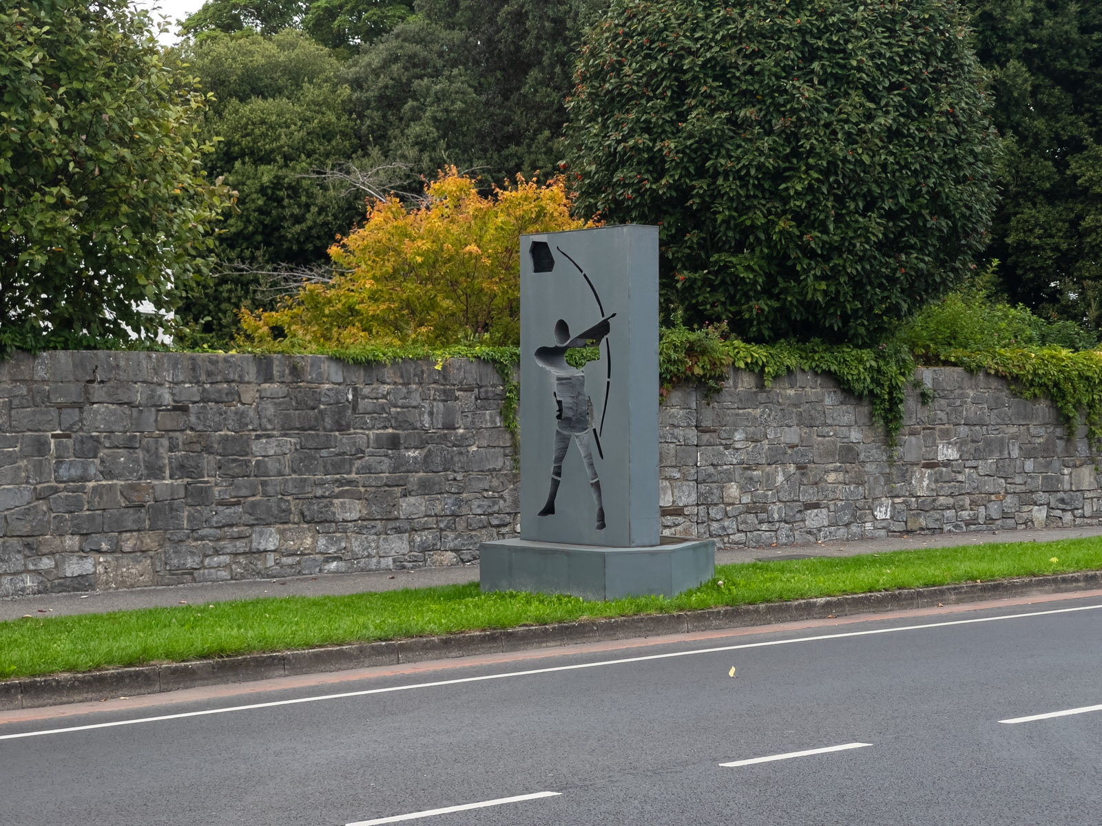  What Happened The The Archer Sculpture 