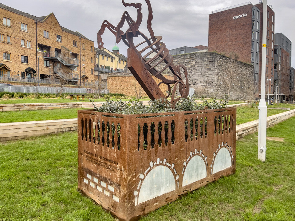  The Bridgefoot Street Park Sculpture 2024