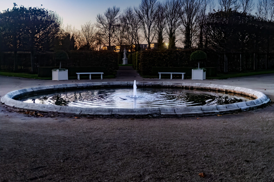 My First Time To Use The Fujifilm X100 VI At Night