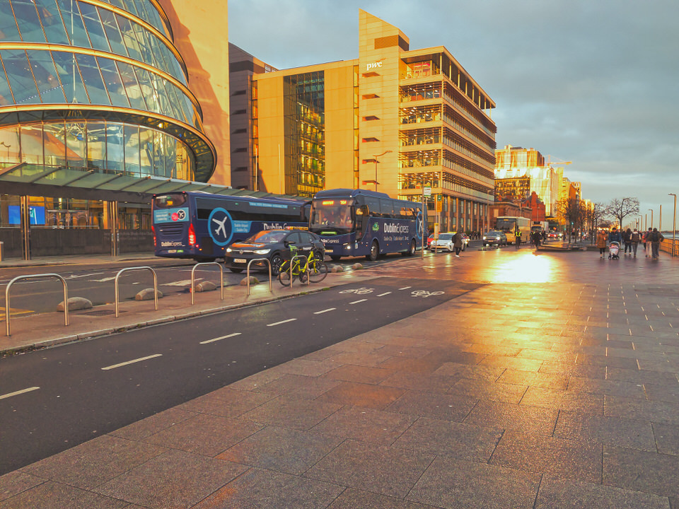  Unusual Sunlight On North Wall Quay 