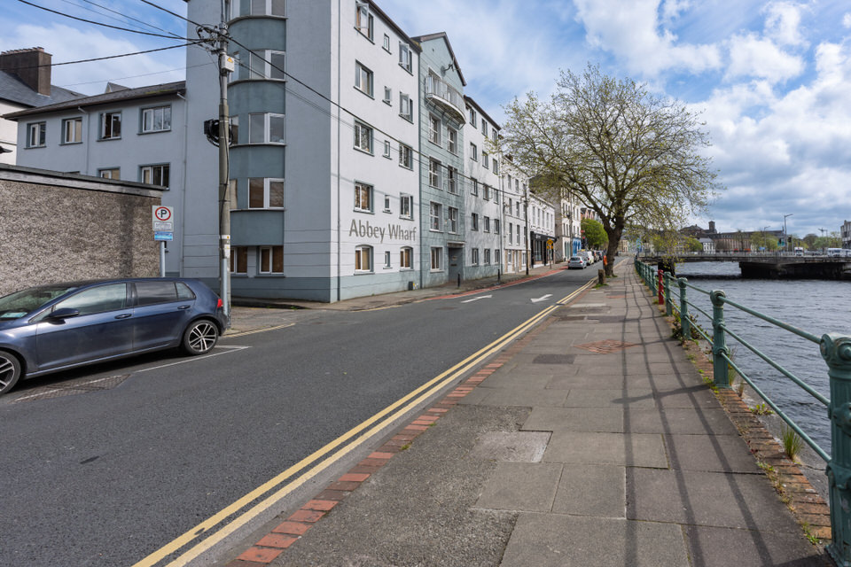  The Day That I Explored Popes Quay